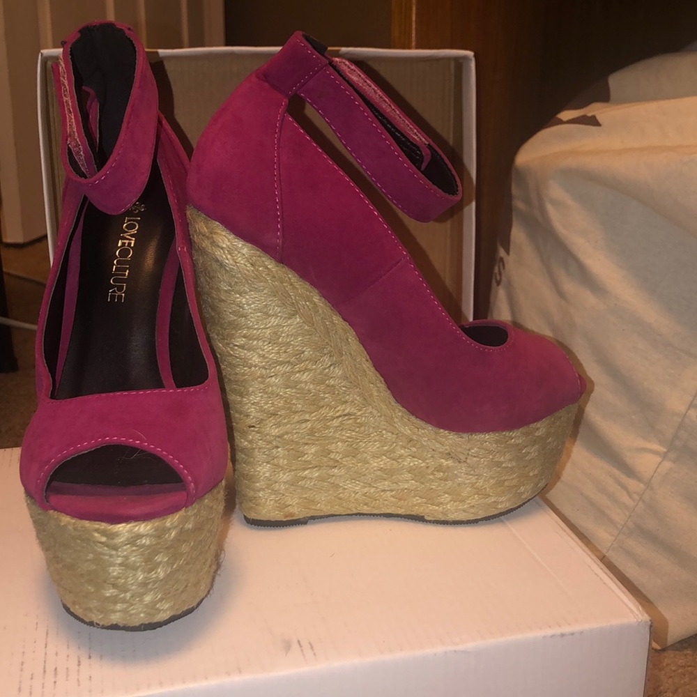 New Pink Woven Espadrille Platform Peeptoe Wedges